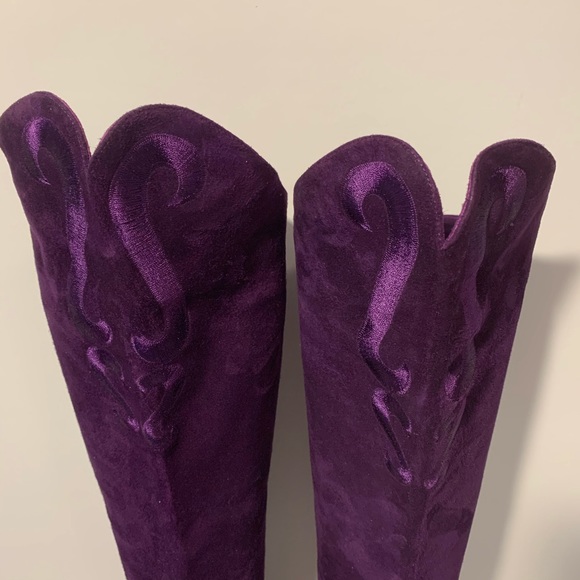 Vintage Escada Suede Boots - Picture 3 of 11